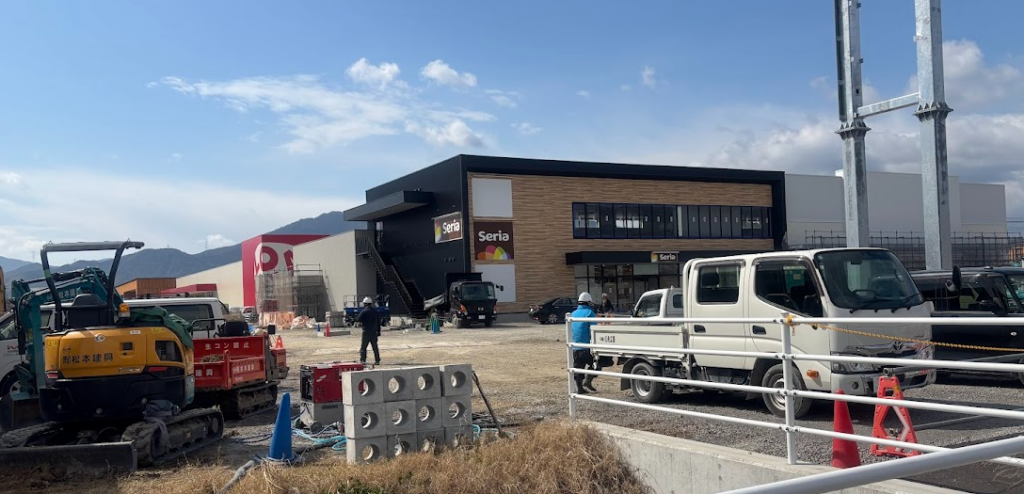 NSC（近隣型ショッピングセンター）